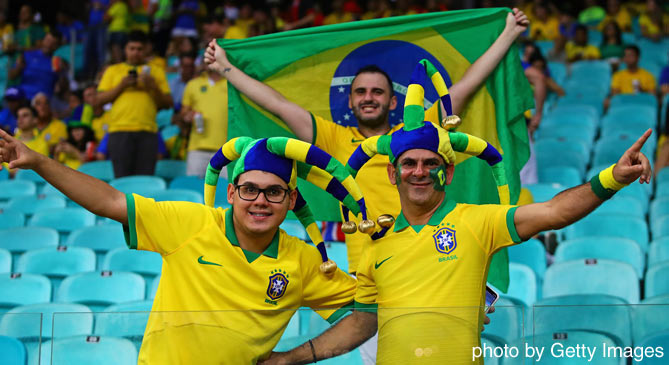 ブラジルの勝利を期待するサポーターたち 【ブラジルvsベネズエラ：GS第2節】